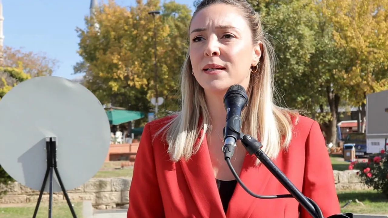 Edirne'de CHP'den AK Parti'ye tepki: Bu paylaşım tükenmişliğin göstergesi!