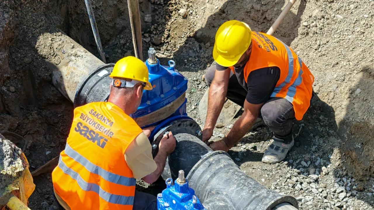 Sakarya Büyükşehir’den Erenler’e temiz su atağı
