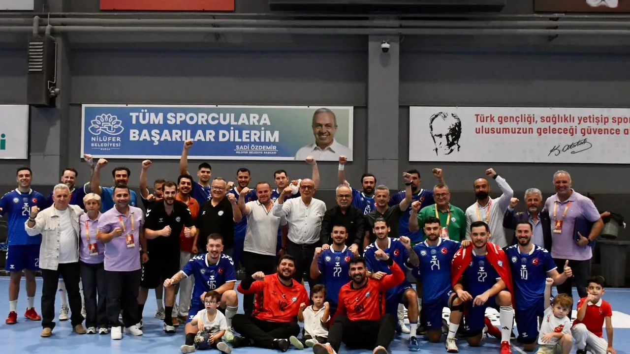 Nilüfer Belediyespor’dan dörtte dört