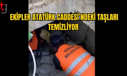 Yağışlar Atatürk Caddesi’nde Taşmalara Neden Oldu