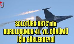 Solotürk KKTC'nin kuruluşunun 41. yıldönümü için göklerdeydi