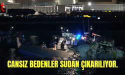 ABD'de uçakla helikopter çarpıştı... İlk görüntüler geldi: Cansız bedenler sudan çıkarılıyor!