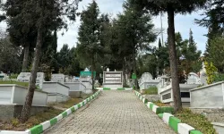 Kocaeli Çayırova’da mezarlıklarda bakım gerçekleştirdi