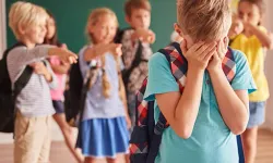 Aile ve UNİCEF, dijital tehditler ve akran zorbalığını konuşacak