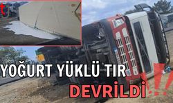 Yoğurt yüklü tır devrildi