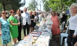 Bursa Nilüfer’de 800 kursiyer yıl sonu gösterisiyle parladı