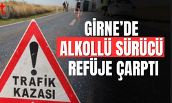 Girne’de alkollü sürücü refüje çarptı