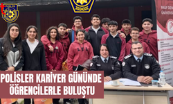 Polis, kariyer gününde Lefkoşa Türk Lisesi öğrencileri ile buluştu