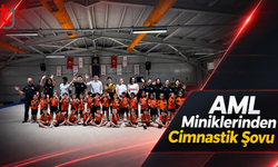 AML Miniklerinden Cimnastik Şovu