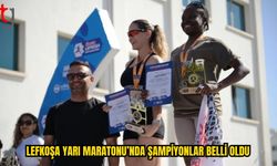 YARI MARATONDA DERECEYE GİRENLER ÖDÜLLENDİRİLDİ