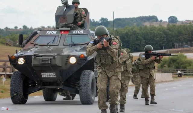 KFOR Komutası İtalya'ya devrediliyor