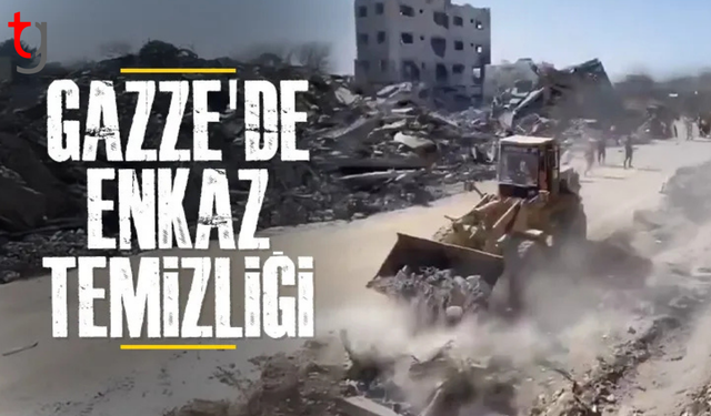 Gazze'de ateşkes sonrası ana caddelerdeki enkazlar temizlenmeye başlandı