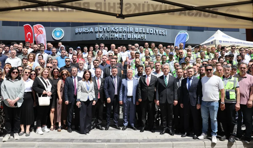 Başkan Bozbey, Bursa Büyükşehir ailesiyle bayramlaştı