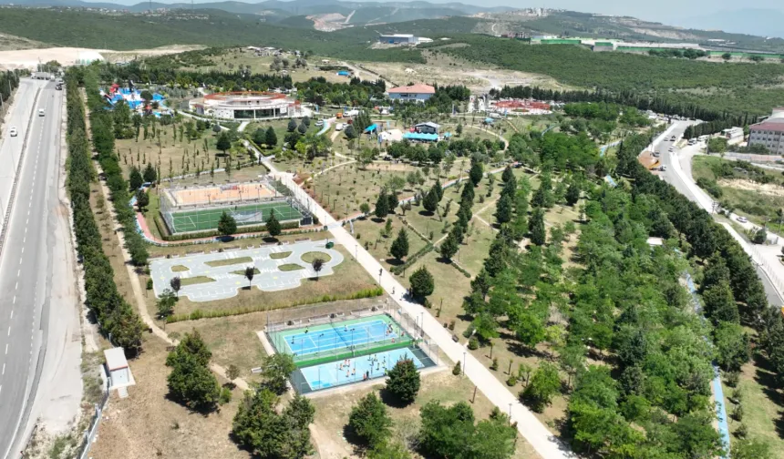 Kocaeli'den Dilovası'na bayram hediyesi... Millet Bahçesi açıldı