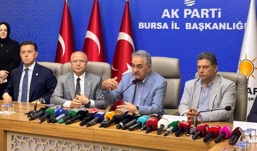 Hayati Yazıcı Bursa'da... Türkiye'nin küresel vizyonunu Bursa'dan değerlendirdi