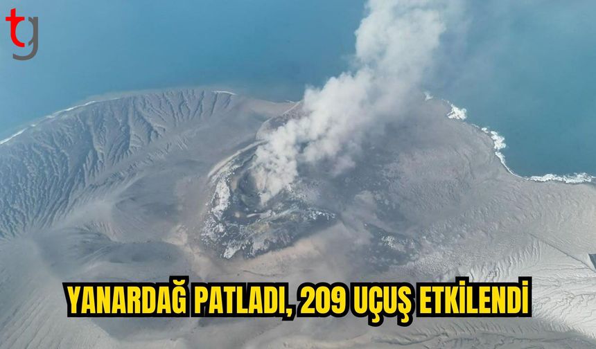 ANAK KRAKATAU YANARDAĞI PATLADI