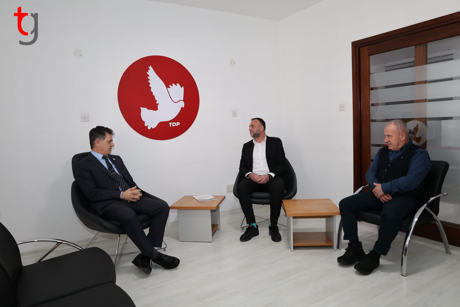 627997658 122166985232621330 4827820796594815056 N